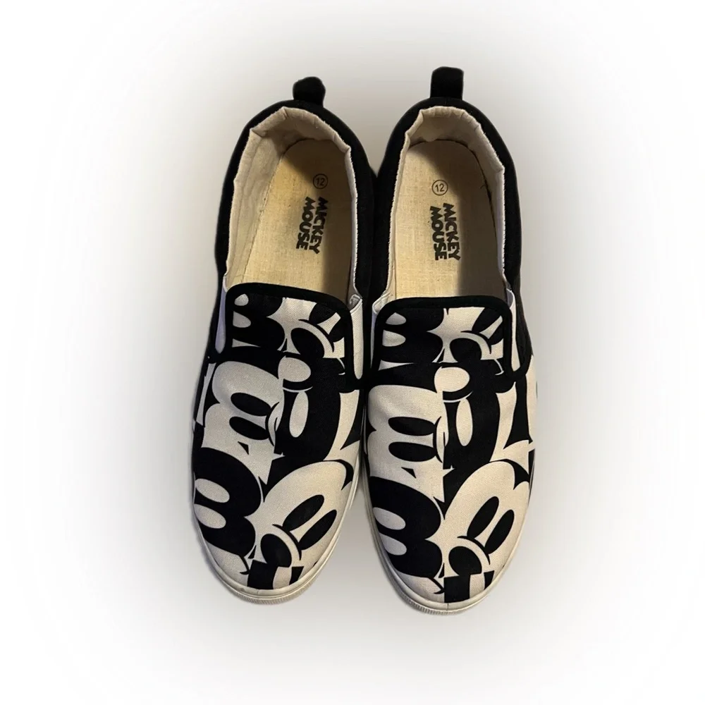 Disney Mickey Mouse Monochrome Men’s Slip-On Sneakers Size 12
